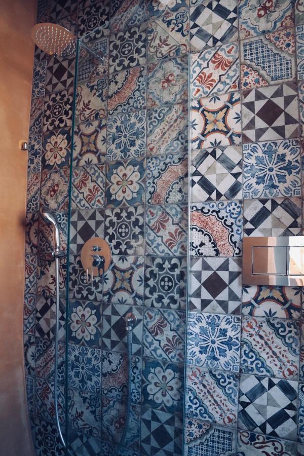 Bed and Breakfast Le Stanze Dello Scirocco CTA Exterior foto